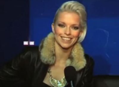 September talks about how Kylie Minogue is among her role models