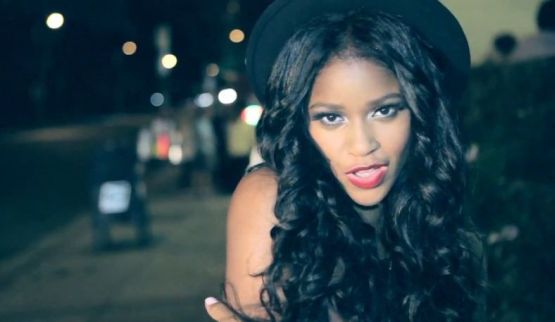 Simone Battle 'He Likes Boys'