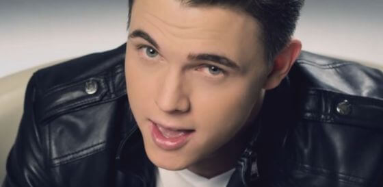 Jesse McCartney 'Shake' music video